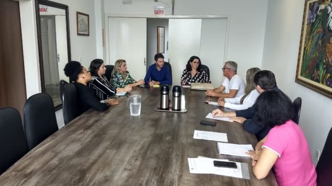 Reunião na Comissão de Saúde