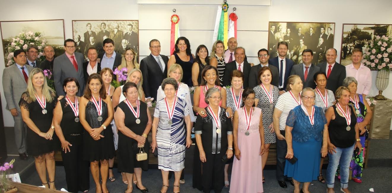 sessao solene mulher